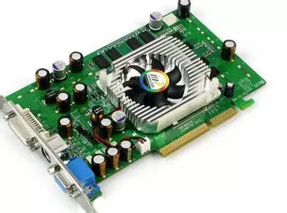 剁手前必看 2025買電腦最全攻略！從CPU到接口，一篇搞懂